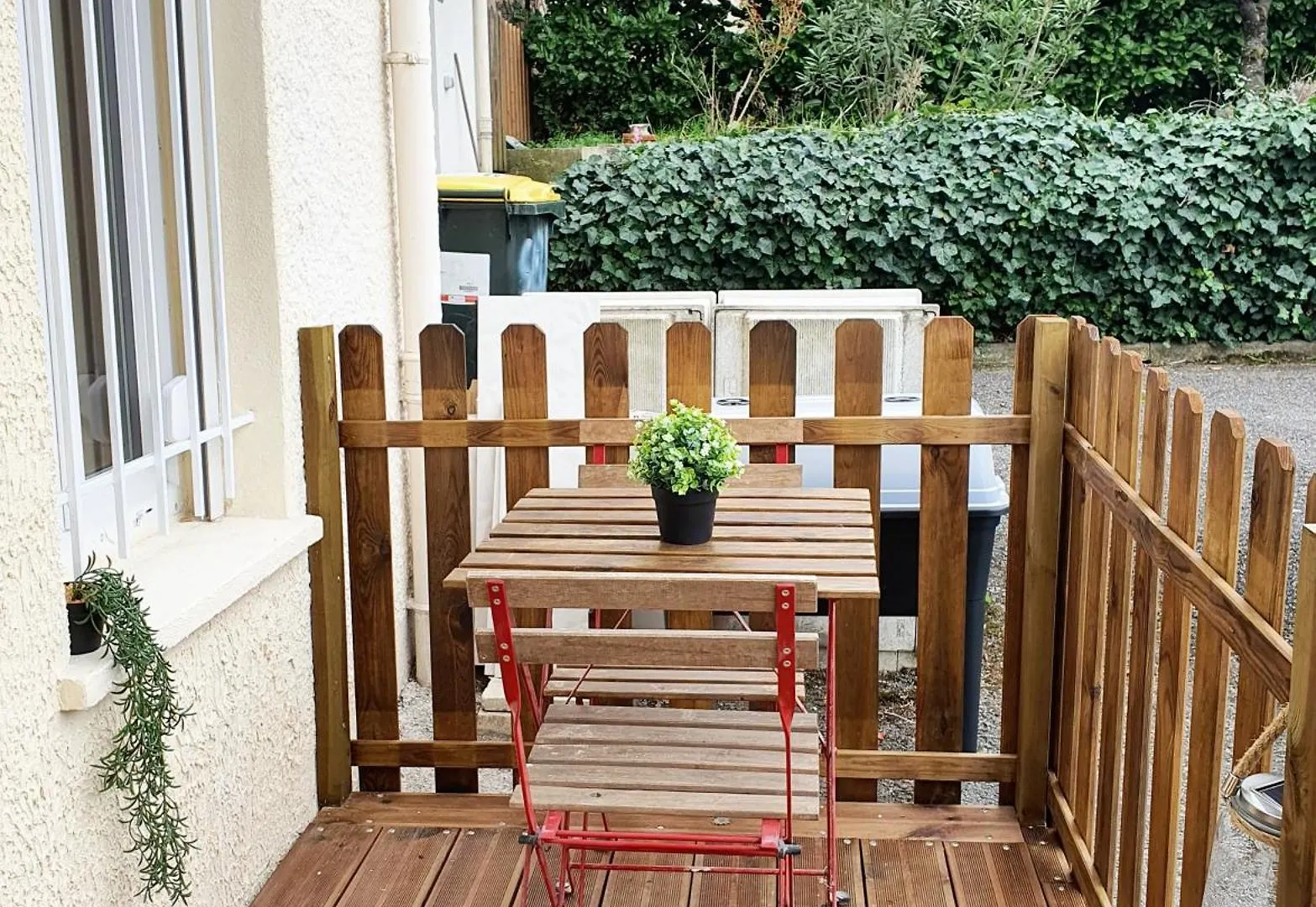 T2 Prive-8Min De Lyon-Parking Prive-Terrasse Apartment Irigny